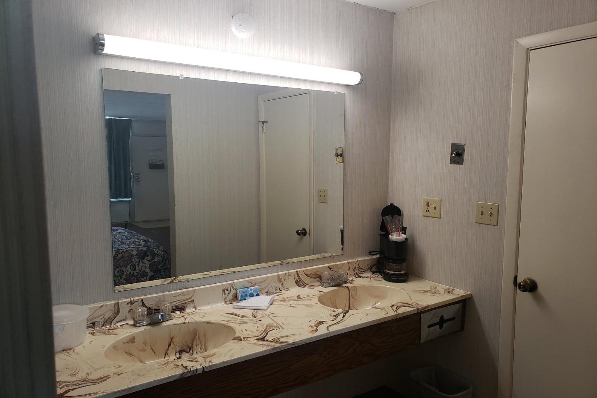 Whitley City Oyo Hotel Whitely City Hwy 27 Ky מראה חיצוני תמונה